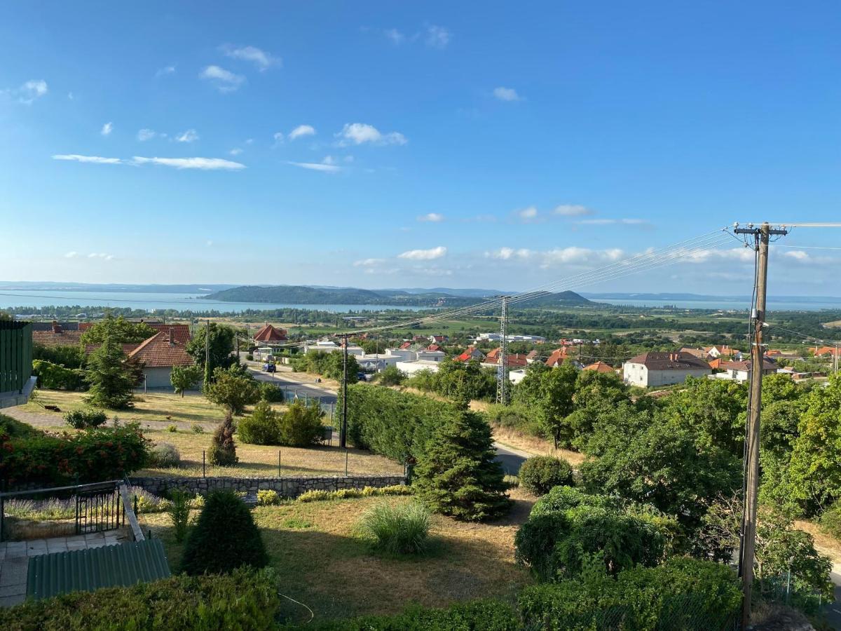 A- Villa Balatonfüred Buitenkant foto